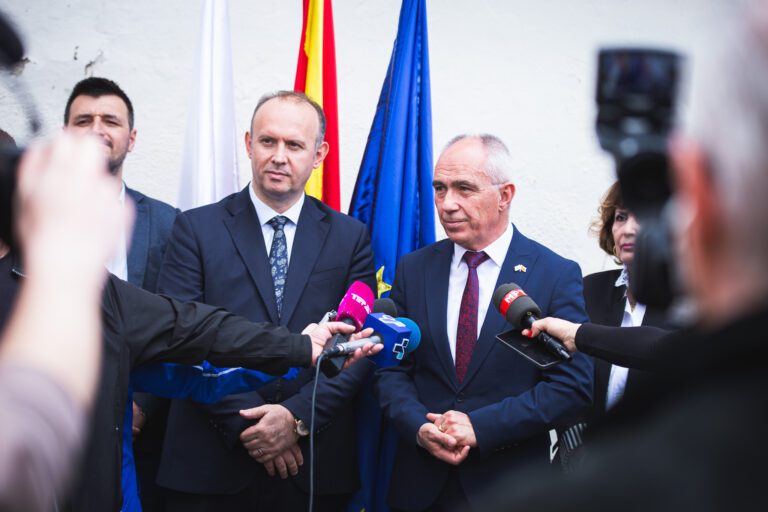 ПРАТЕНИЧКИТЕ КАНЦЕЛАРИИ ВО БИТОЛА ПОВТОРНО ДОСТАПНИ ЗА КОНТАКТ СО ГРАЃАНИТЕ