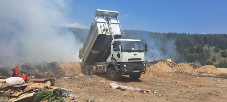 Итна реакција на Општина Крушево по палењето на депонијата