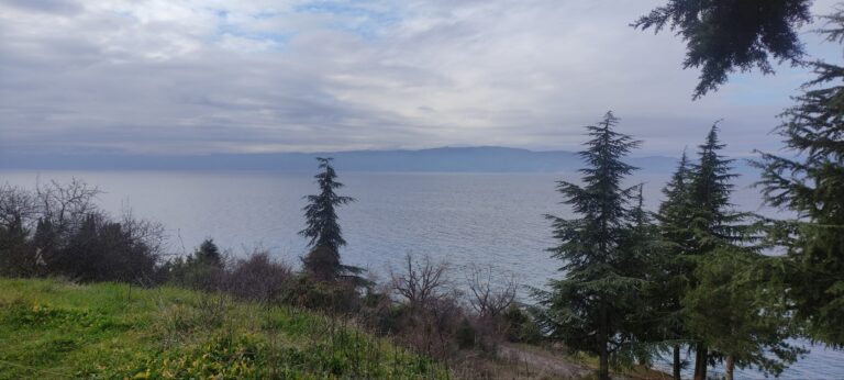 По сончевите денови следува кратко заладување и дожд