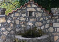Селска_чешма_во_Дихово
