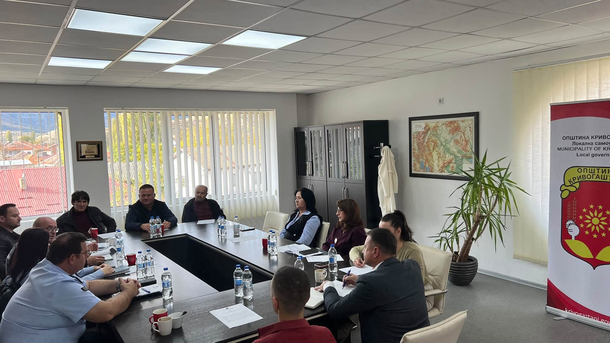Во Кривогаштани одржана седница на Локалниот совет за превенција: безбедност, насилство и заштита од поплави